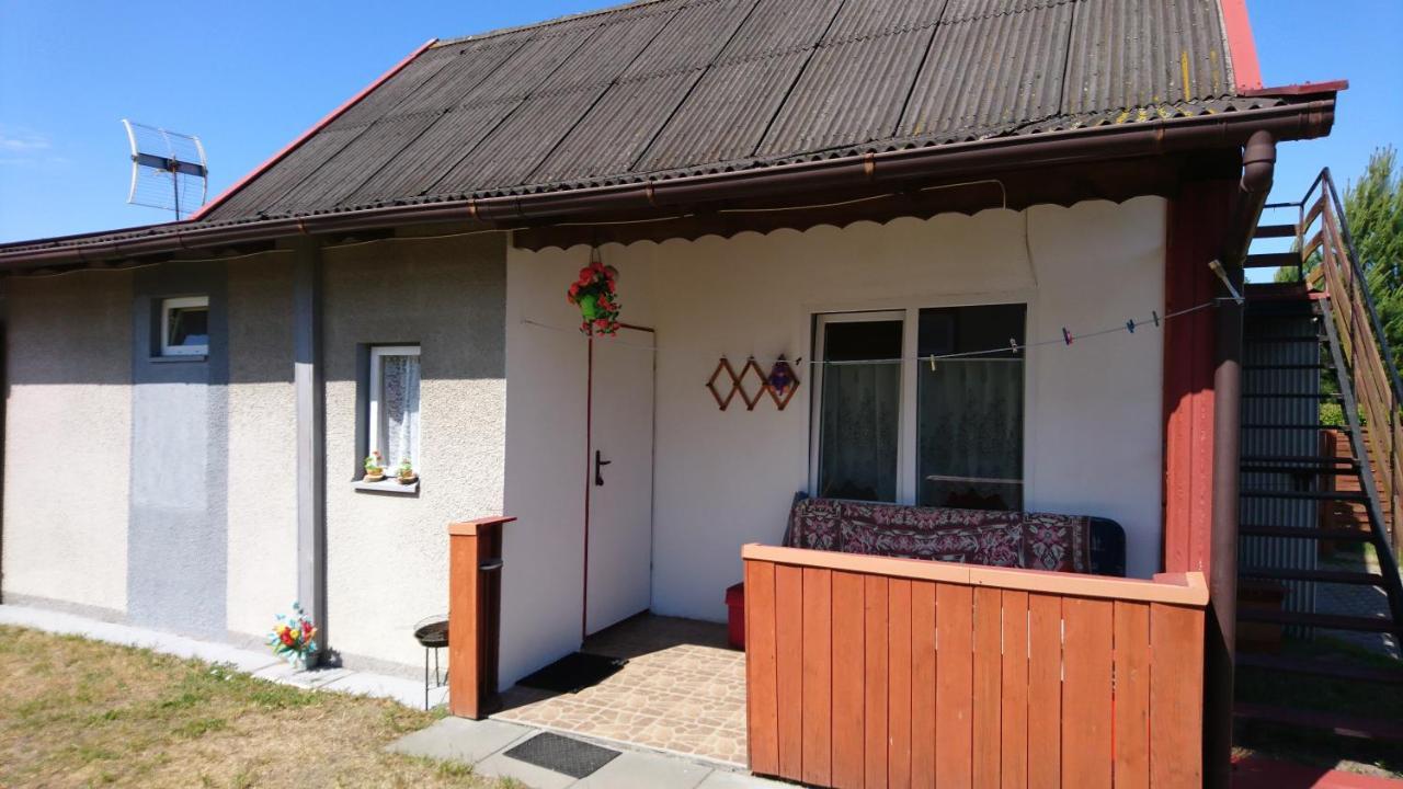 Dom Bursztynek - Domek Murowany Junoszyno Exterior photo